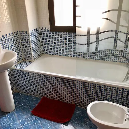 Reyes Catolicos Centro Apartment